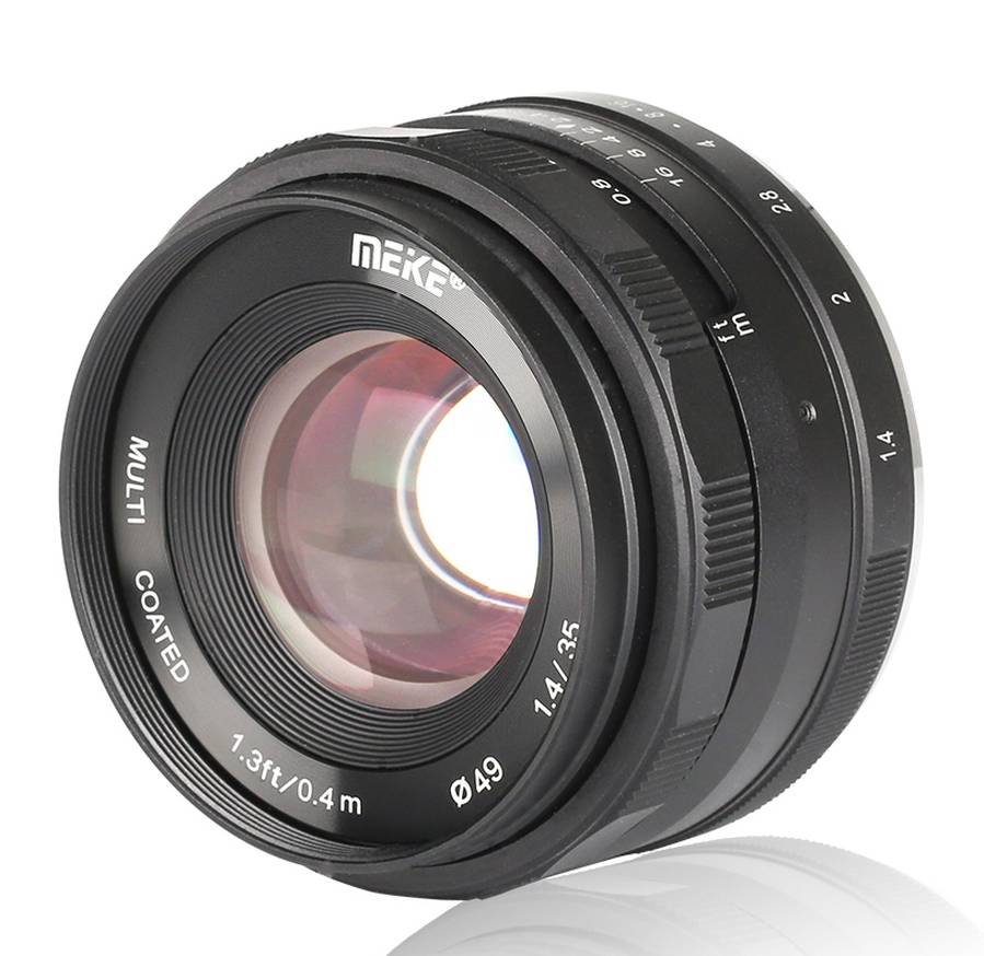 Meike 35mm f/1.4 Lens for APS-C Mirrorless Cameras